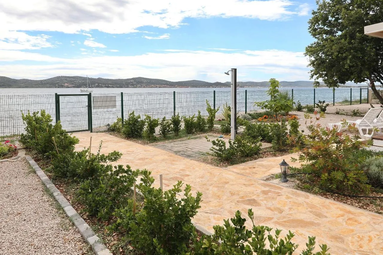 Mobile Home Frangipani 4 Biograd Na Moru Holiday home