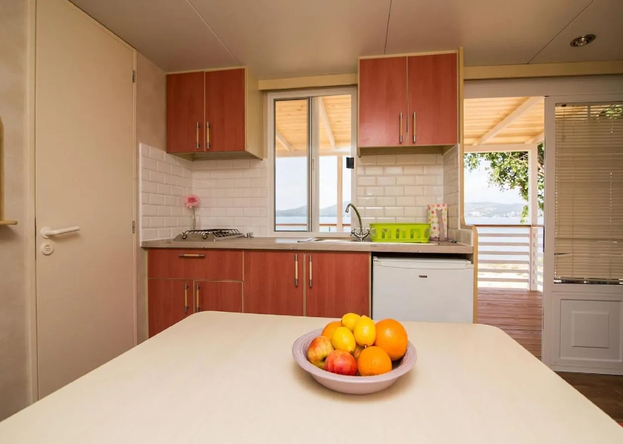 Mobile Home Frangipani 4 Biograd Na Moru 0*,