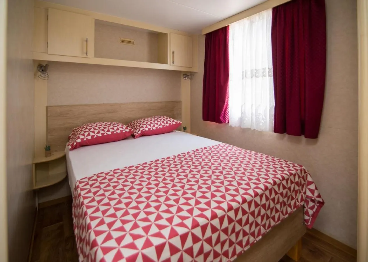 Holiday home Mobile Home Frangipani 4 Biograd Na Moru