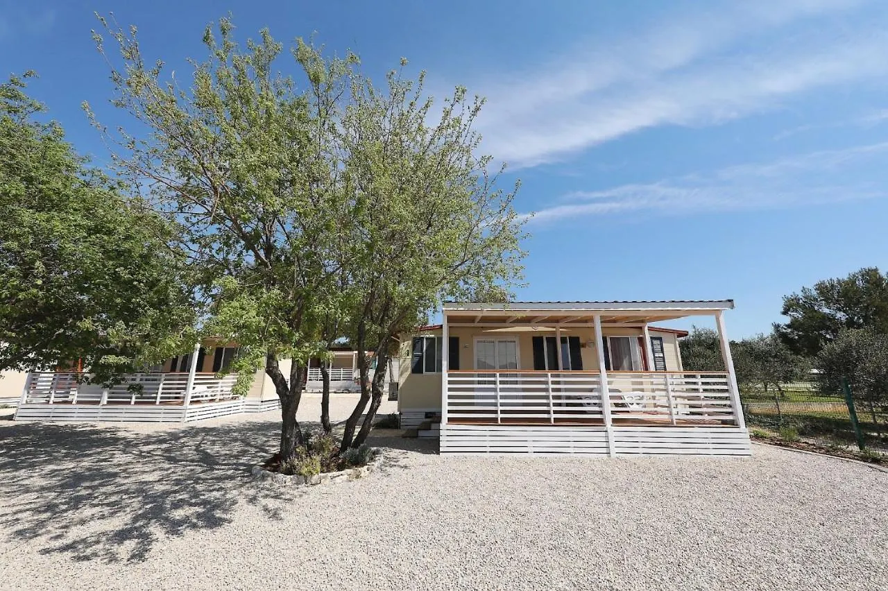 Mobile Home Frangipani 4 Biograd Na Moru 0*,  Chorvatsko